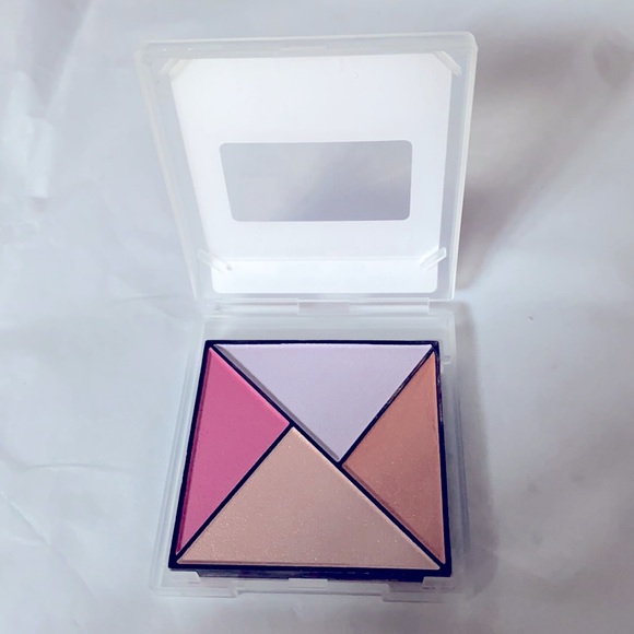 Mary Kay Eye Color Palette Limited Edition New - Picture 2 of 5